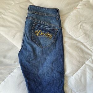 Deréon denim capris